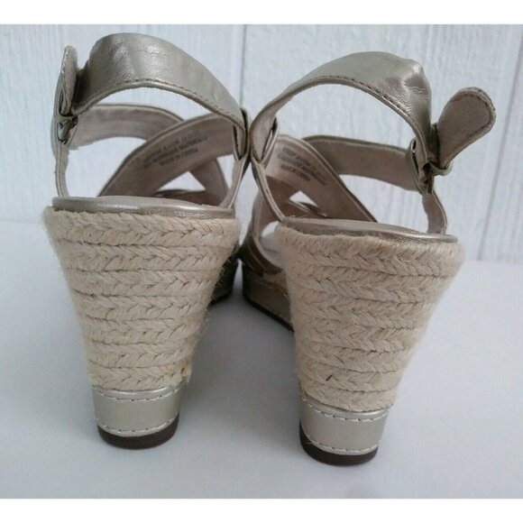 Liz Claiborne Jenson Gold Open Toe Slingback Espadrilles Wedge Heel Sandal 6.5 M - Picture 4 of 10